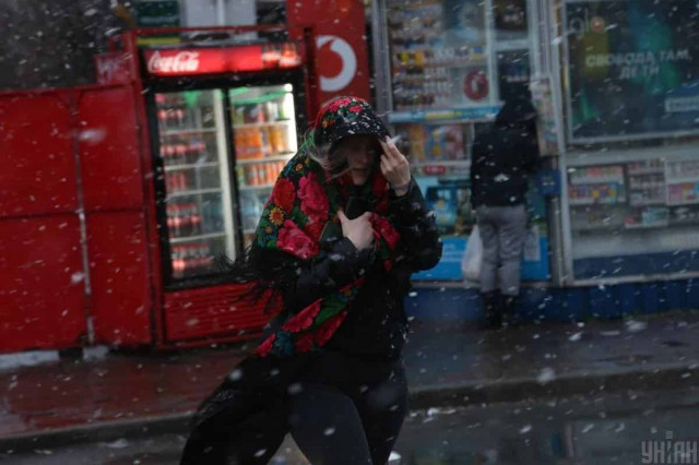 Одягніться щільніше: відомий синоптик попереджає про негоду в Україні
