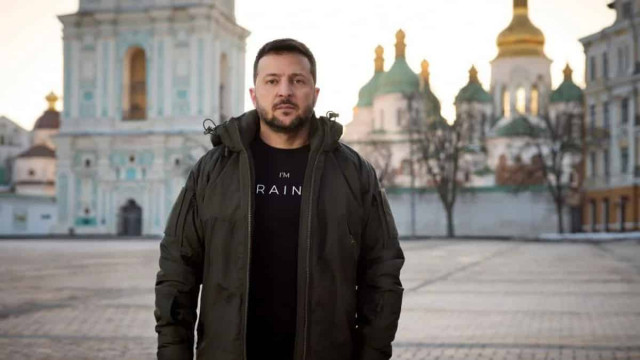 Зеленський вносить до Ради законопроект про множинне громадянство
