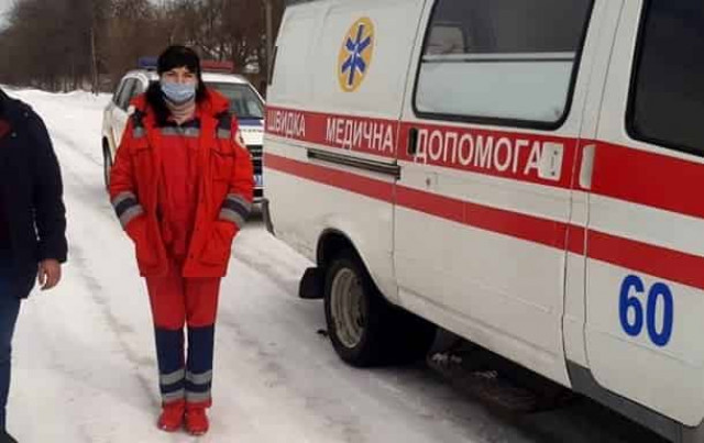 Мужчина отгрыз капельницу в 