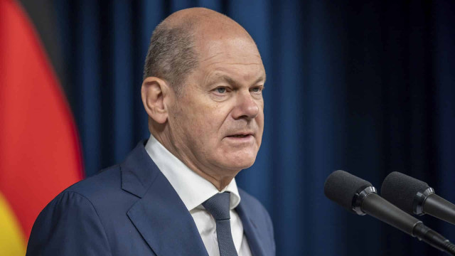 Шольц уверяет, что Украина будет получать западное оружие и после войны
