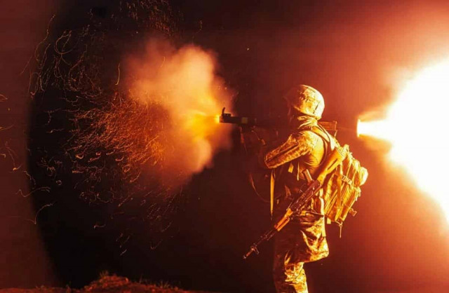 ЗСУ ведуть бої за залізницю біля Кліщіївки, вона потрібна росіянам для постачання
