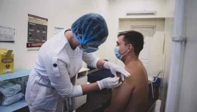 Ukraine sets new daily COVID vaccination record