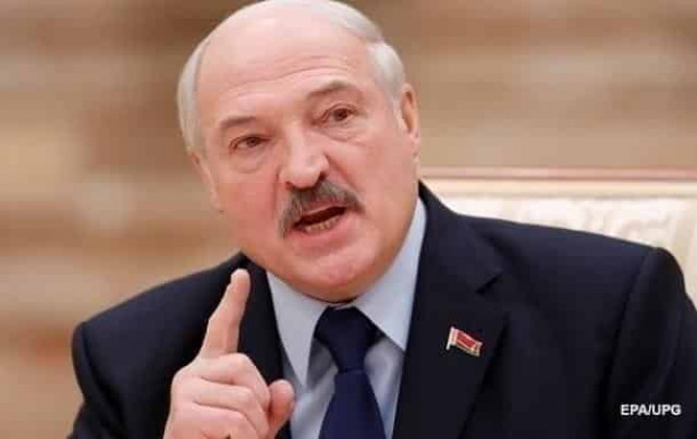 Лукашенко отреагировал на угрозы