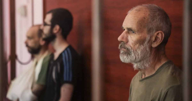 Освобожденный британец рассказал о пытках, пережитых в российском плену
