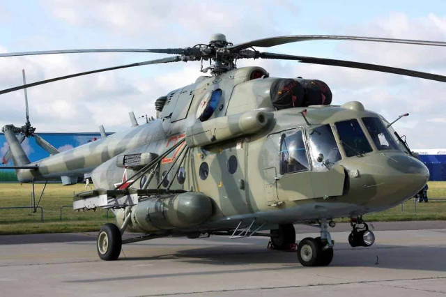 Російській військовий гелікоптер перелетів на український аеродром і здався ЗСУ
