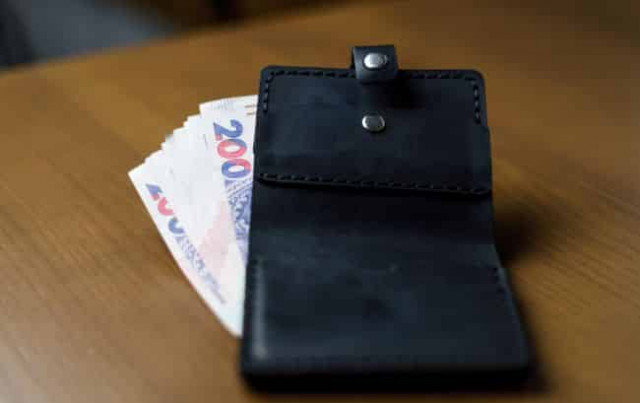 Кабмин принял важное решение по жилищным субсидиям выехавших за границу беженцев
