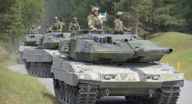 Швеция передаст Украине 10 танков Stridsvagn - СМИ
