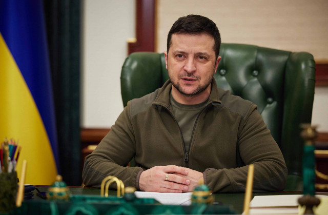 Зеленский назвал причину, по которым Украина не откажется от защиты Бахмута
