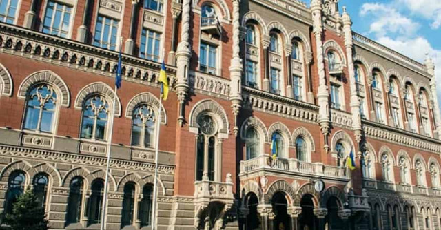 Бизнес призывает снять ограничения в работе банковской системы
