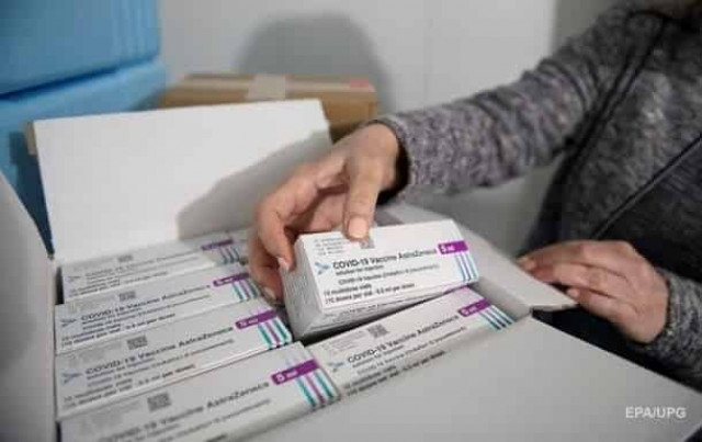 Канада предупреждение о тромбозе поместила на этикетку вакцины AstraZenecа