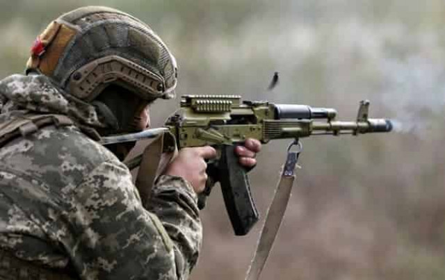 Украина снова попросит оружие у Германии