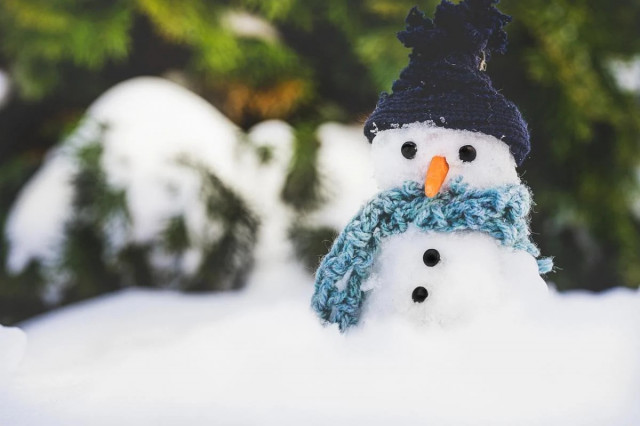 Яка погода чекає на українців у грудні: прогноз Укргідрометцентру
