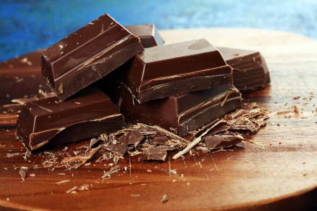 Прострочений шоколад: як його перевірити та чи можна їсти

