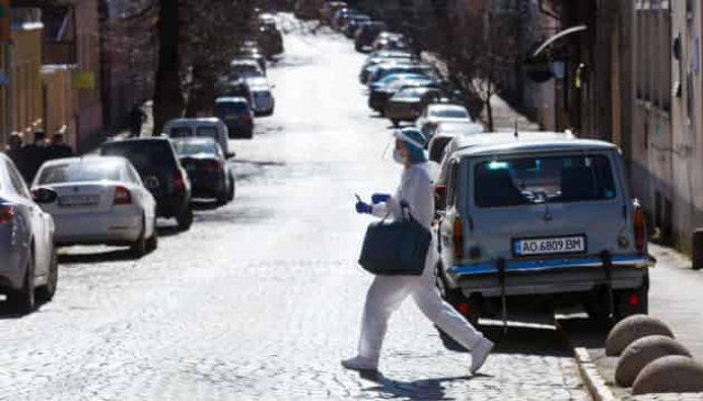 Ukraine reports 18,132 new coronavirus cases