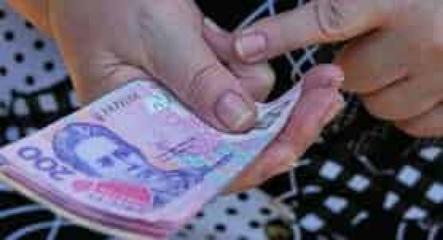 Кабмин планирует поднять выплаты 