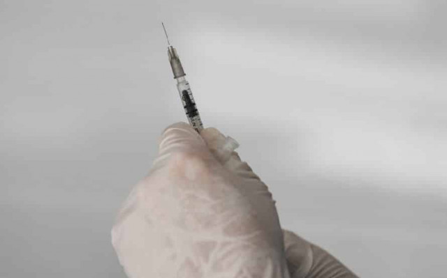 В Украине зафиксирована вспышка болезни, способной спровоцировать неизлечимый паралич: много детей не привиты