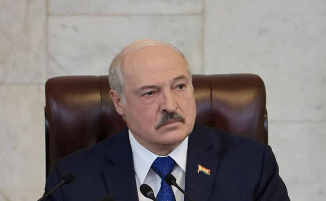 Лукашенко заявив, що значна частина ядерної зброї вже завезена в Білорусь
