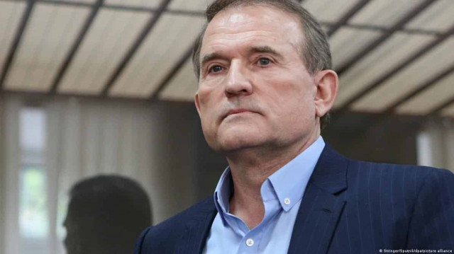 Медведчук и Козак записали миллионные активы на пенсионерку из Львова - Bihus.Info
