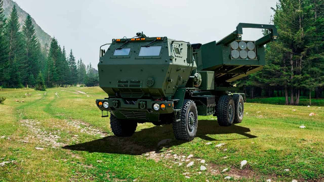 Пентагон заказал у Lockheed Martin снарядов GMLRS для HIMARS на $4,8 миллиарда
