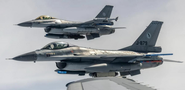 Перші спеціалісти з F-16 вже вдома: у Данії розкрили деталі секретної операції
