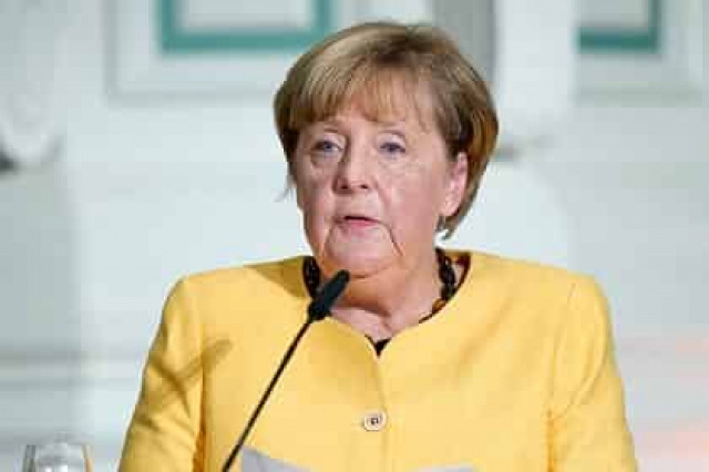 Меркель призвала серьезно отнестись к словам Путина о ядерном оружии