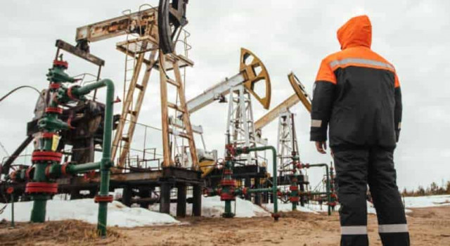 Россия лишилась статуса основного поставщика нефти в ЕС
