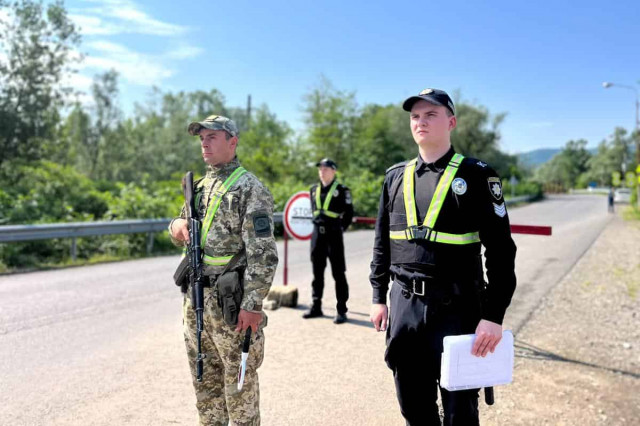 Для військовозобов'язаних жінок немає заборони на виїзд з країни - ДПСУ
