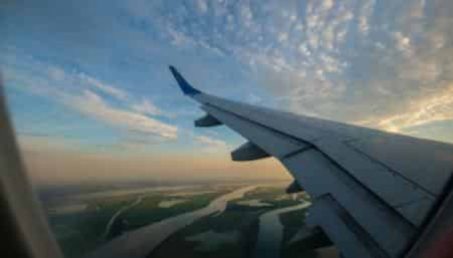 В Кабмине ищут решение, как привлечь в Украину новые транзитные авиамаршруты 