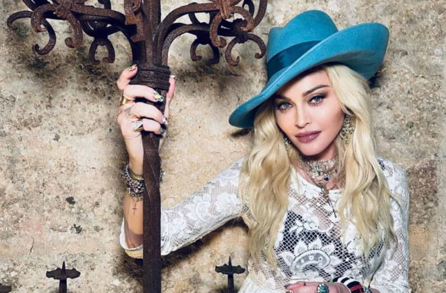 Співачка Мадонна прикута до ліжка: розкрито подробиці хвороби зірки
