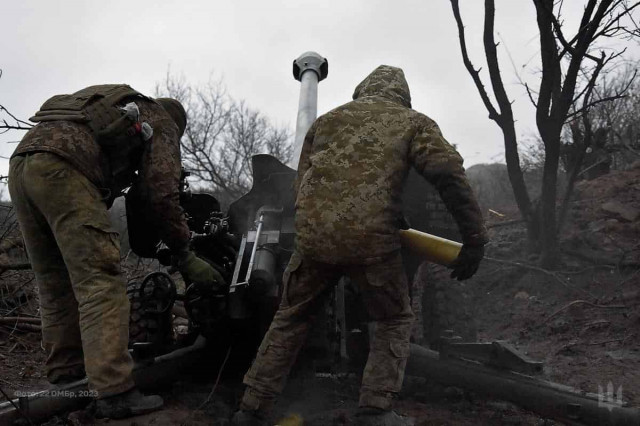 ЗСУ перекидають штурмові групи на лівий берег: в ISW розповіли про бої на Херсонщині
