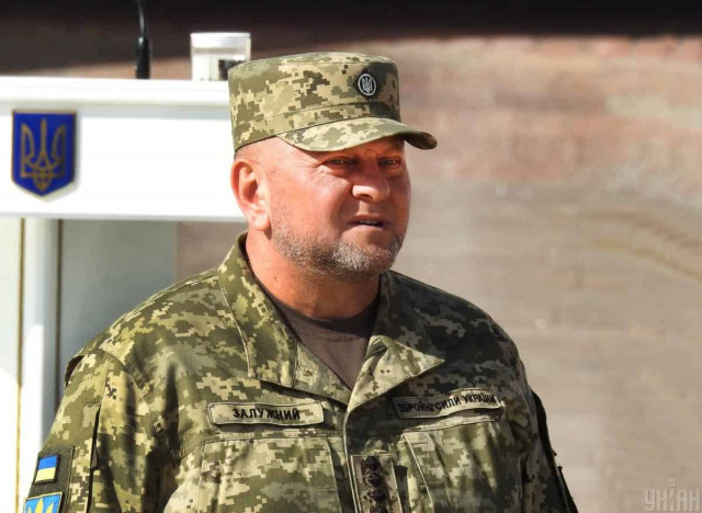 На місце Залужного є два претенденти, - The Economist
