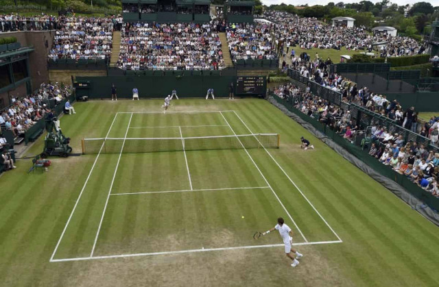 Британская теннисная ассоциация допустила россиян и белорусов к Уимблдону

