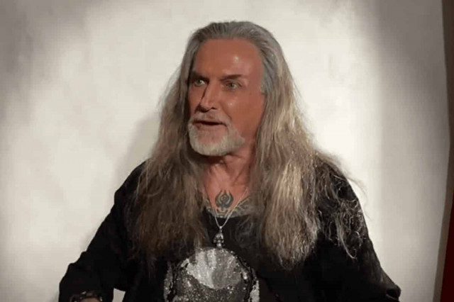 Відомий шоумен із Києва зібрався воювати за Росію
